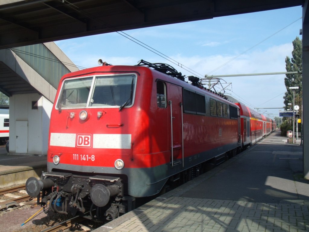 DB AG - 111 141 - als Emsland-Express - RE 15 - in Emden Hbf