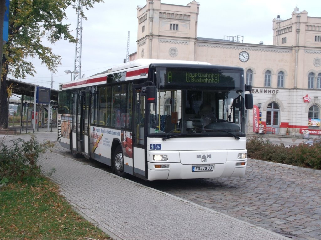 MAN Loin´s City T - FG VD 83 - in Dbeln, am Hauptbahnhof - am 8.Oktober 2012