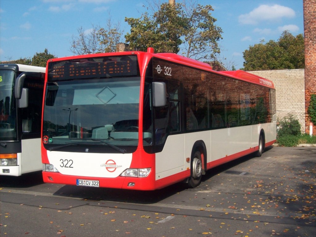 MB O-530 II LE - CB CV 322 - abgestellt - in Cottbus, Busbahnhof