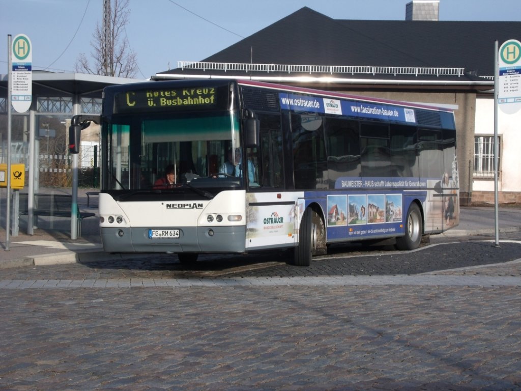 Wagen 3046 | FG RM 634 (ex DL VD 46) | Neoplan N 4411 | in Döbeln, am Hauptbahnhof - am 10.Januar 2013