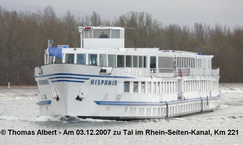 Name:  HISPANIA  (Name:  JEWEL IMPERIAL BLUE  war ab 2008 vorgesehen) , ex  HELVETIA  - 2005 / Baujahr: 1961 / Bauwerft: Christof Ruthof in Mainz-Kastel (Deutschland) / Flagge: Deutschland (Schweiz bis 2005, Deutschland bis 1994) / L�nge: 93,50 m / Breite: 11,60 m / Tiefgang: 1,45 m / 144 Passagiere (ex 200 Personen) / Antrieb: 4 x Kl�ckner-Humboldt-Deutz Diesel mit je 425 PS auf zwei Voith-Schneider-Propeller / Eigner ~ Betreiber: Jewel River Cruise Line ?, (ex Klaus Sahr GmbH in Oberwesel bis 2008, ex Viking River Cruises in Basel bis 2005, ex KD Triton AG in Basel bis 2001 , K�ln-D�sseldorfer Deutsche Rheinschiffahrt AG in K�ln bis 1994 , ex DGNM in D�sseldorf bis 1967) / Heimathafen: Oberwesel (Basel bis 2005 , K�ln bis 1994) / Fahrtgebiet: Rhein / Schiffs- oder Registriernummer: 4804450 (ex 7001641 bis 2005) / Bemerkung: Das Kabinenschiff  HELVETIA  war der zweite Neubau f�r die K�ln-D�sseldorfer Deutsche Rheinschiffahrts AG (KD). Neubau Nr. 1 kam als  EUROPA  in Fahrt. Im Fr�hjahr 2008 wurde Jewel River Cruise Line als neuer Eigner angegeben. Es war geplant das Schiff f�r 7 Millionen Euro bei der Hoogedorn Werft bei Rotterdam zu renovieren. Die Betten-Anzahl sollte auf 35 reduziert werden und anschlie�end wollte man es auf der Seine einsetzen. Im laufe des Jahres 2008 hat der neue Eigner dann allerdings Konkurs angemeldet.