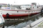 Name:  TYRS  - Name:  TYR� , ex  LIPNO  / Baujahr: 1958 / Bauwerft: ? in Prag (Tschechien) / Flagge: Tschechien / L�nge: 58,30 m / Breite: 9,14 m / Tiefgang: 0,90 m / 290 Passagiere / Antrieb: Skoda 6-Zyl.-Viertakt-Diesel mit 475 PS bei 350 UpM / Eigner~Betreiber: Lodn� společnost Bohemia s.r.o. in Prag (Praha), ex ČSPLO / Heimathafen: Praha (Prag) / Fahrtgebiet: Moldau und Elbe / Schiffs- oder Registriernummer: LSB 32102102 / Bemerkung: Unter den Namen  LIPNO  war das Schiff als Heckradschlepper lange auf der Elbe im Einsatz.