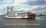 Weitere Fotos:  MISSISSIPPI QUEEN  (1987) - Seitenansicht Backbordseite, schr�g von achtern.