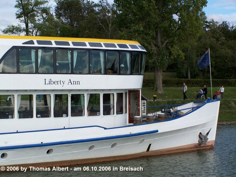 Weitere Fotos:  LIBERTY ANN  (1939) - Bugansicht von Steuerbord