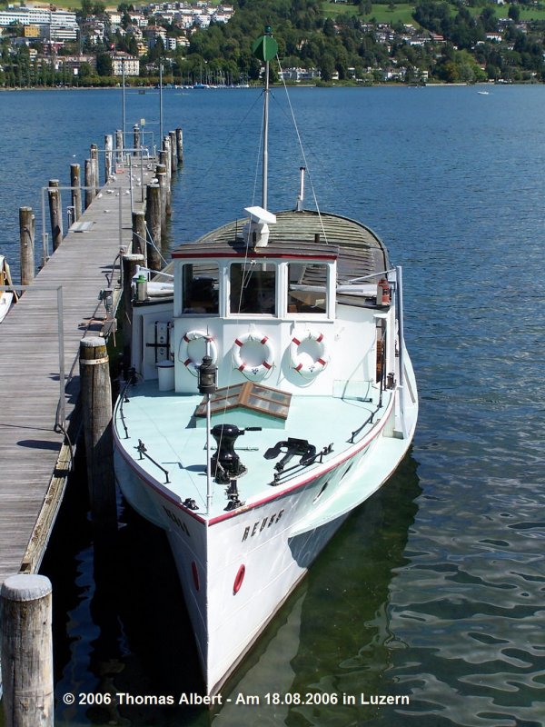 Weitere Fotos:  REUSS  (II) (1926) - Bugansicht