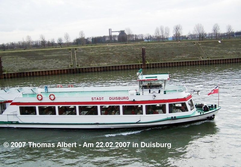 Weitere Fotos:  STADT DUISBURG  (1963) - Von Steuerbord
